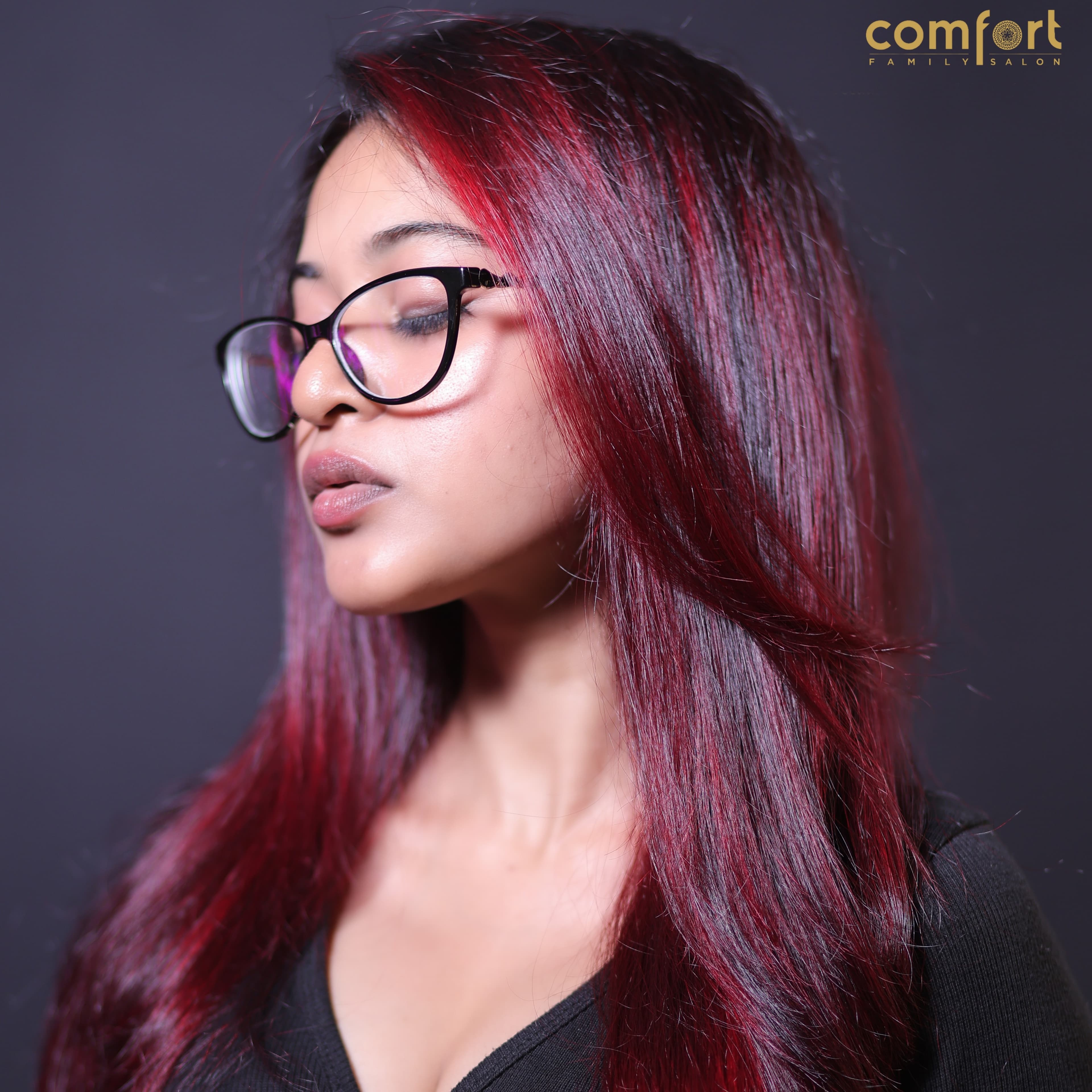 Women's Hair Framing